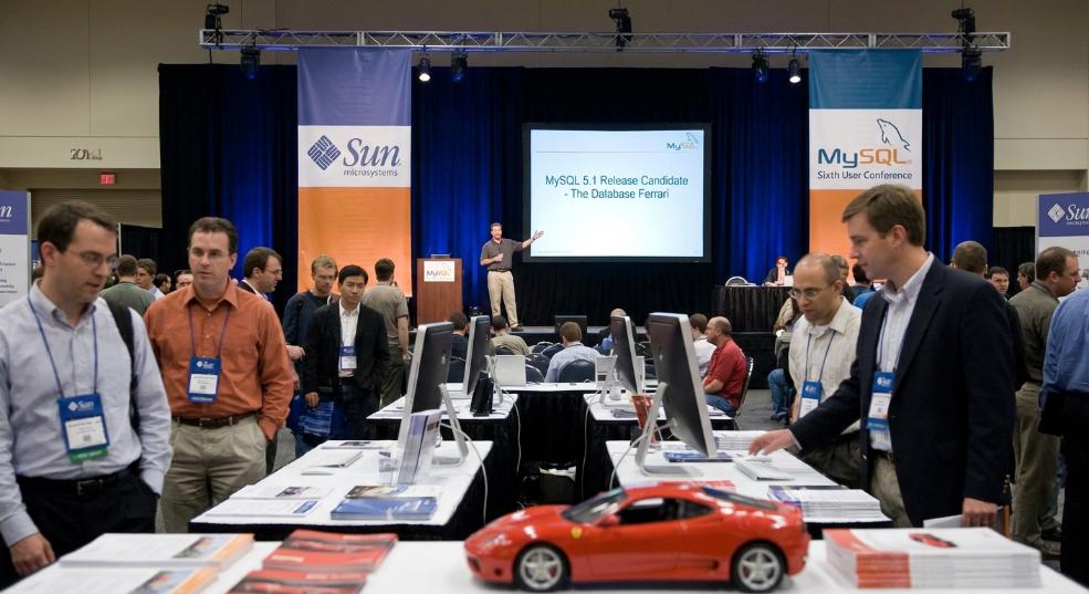 MySQL发布5.1准正式版 自称将成为数据库的法拉利第二张图