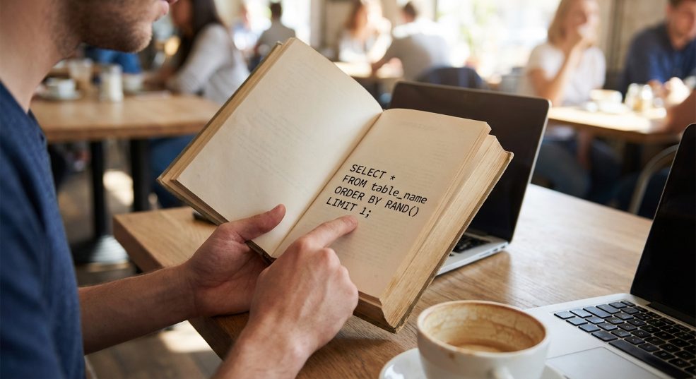 MySQL如何从表中取出随机数据第一张图