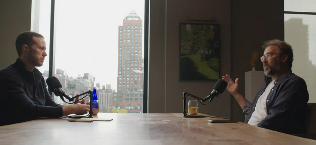 AI公司正陷入囚徒困境！知名科技投资老鸟警告：未来三到四年最重要的是建设太空数据中心，OpenAI最大痛点是每token成本太高(图1)