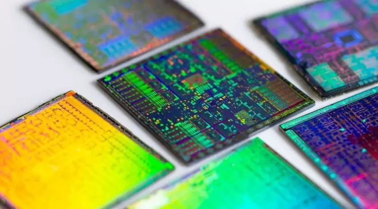 台积电2纳米产能被苹果抢走一半,高通联发科竟然靠这招绝地反击(图1) 台积电2纳米产能被苹果抢走一半,高通联发科竟然靠这招绝地反击(图1)